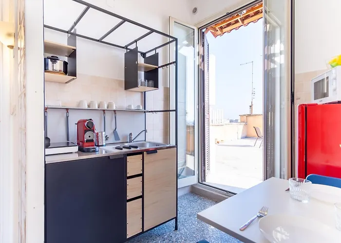 Elegantis La Dolce Vista With Private Terrace And Fantastic View * Рим